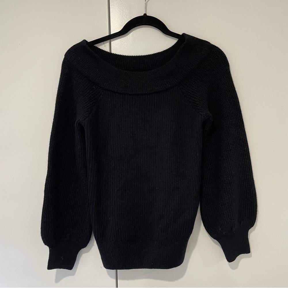Cuyana baby alpaca black sweater